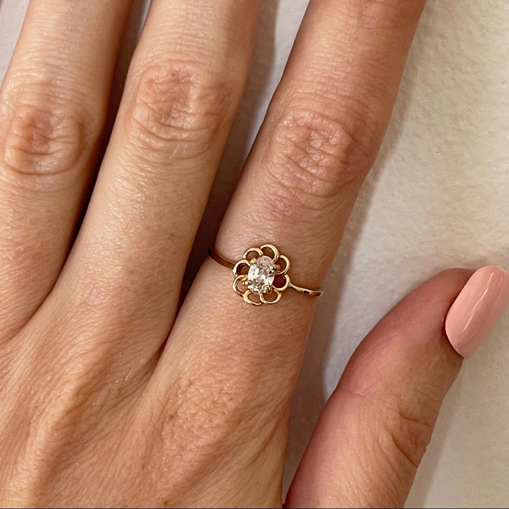 Solid 10K yellow gold vintage ring CZ cubic zirconia 90s minimalist 10 karat VTG - Picture 4 of 16